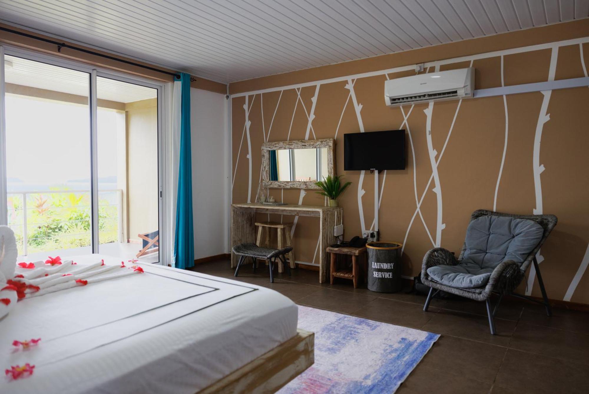 Auguste Holiday Residence Anse Etoile Bagian luar foto