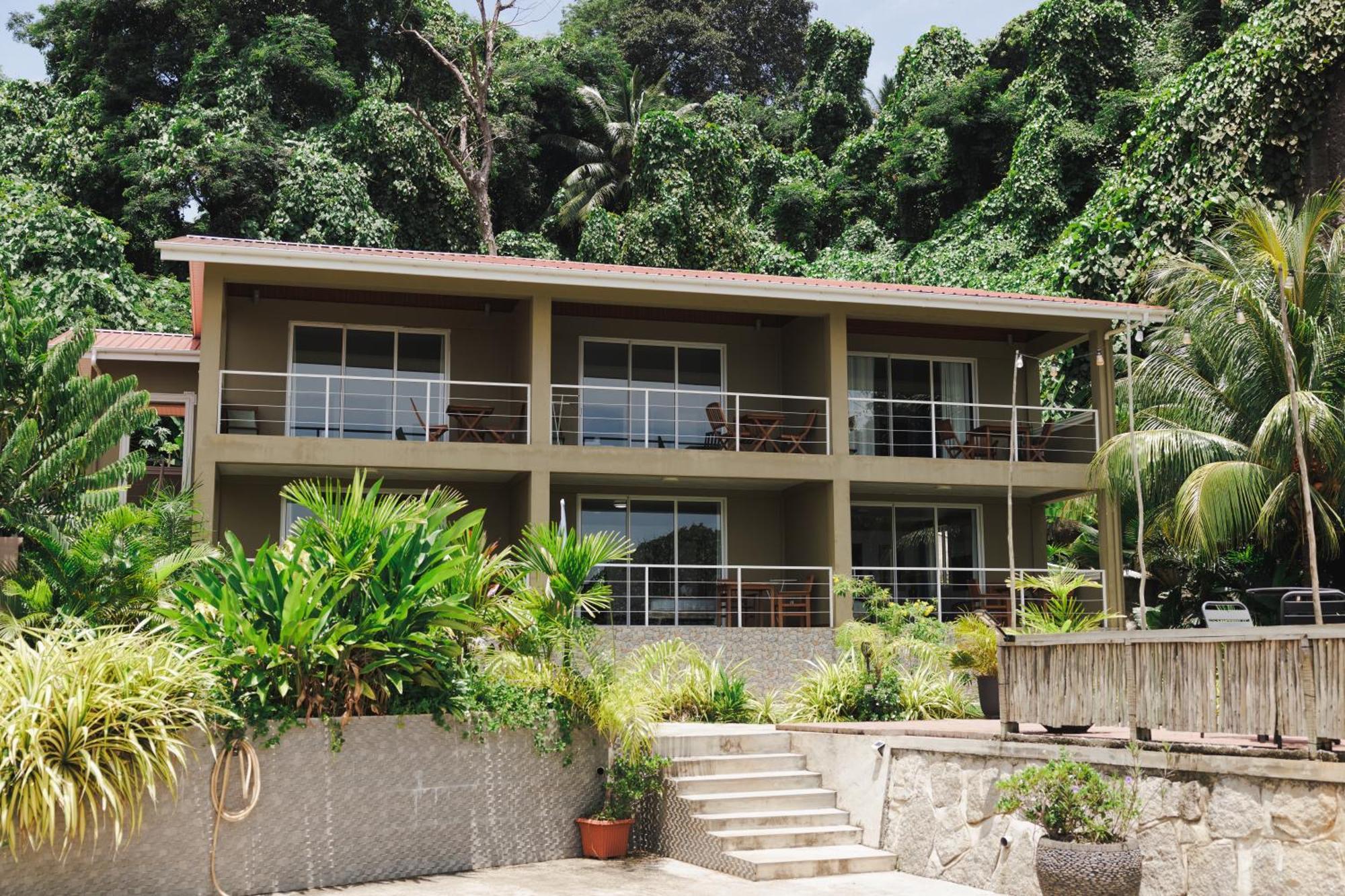 Auguste Holiday Residence Anse Etoile Bagian luar foto