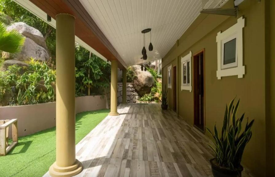 Auguste Holiday Residence Anse Etoile Bagian luar foto