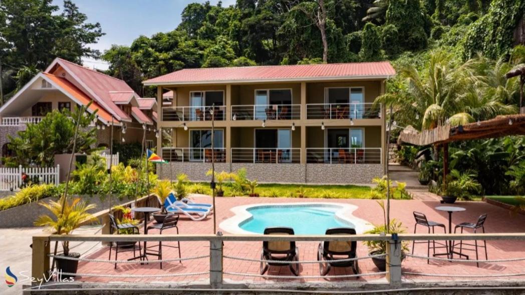 Auguste Holiday Residence Anse Etoile Bagian luar foto